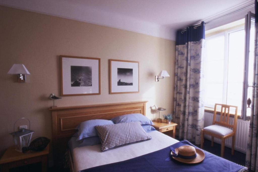 Hotel Baie des Anges Landéda Zimmer foto